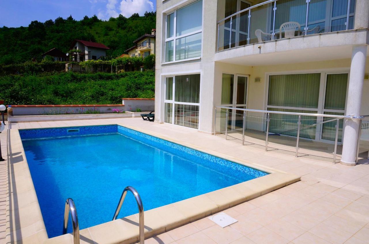 Апартамент Серена - Apartment Serena - Balchik Villa Zone Zewnętrze zdjęcie